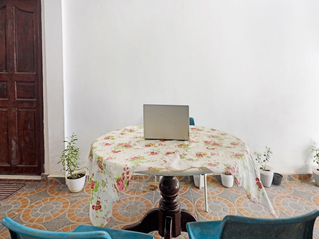 OYO  91314 ザイン ハウス