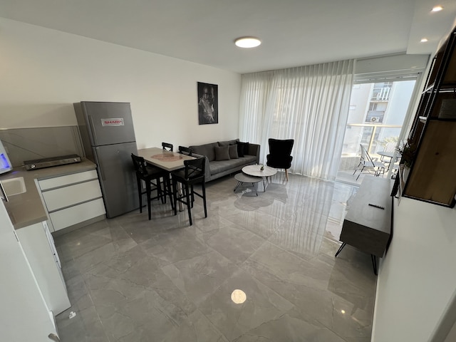 マサリクアパートメント