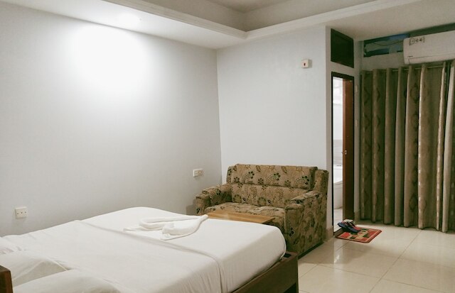 モハマディアゲストハウス