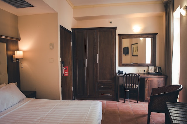 グロリア ホテル