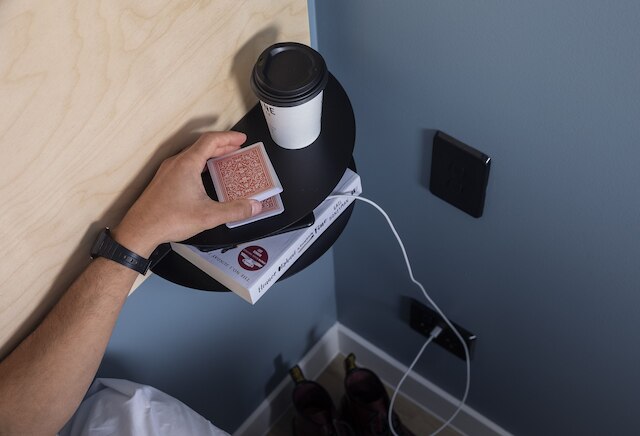 ラロ オークランド