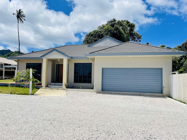 レッド ハイビスカス ヴィラズ