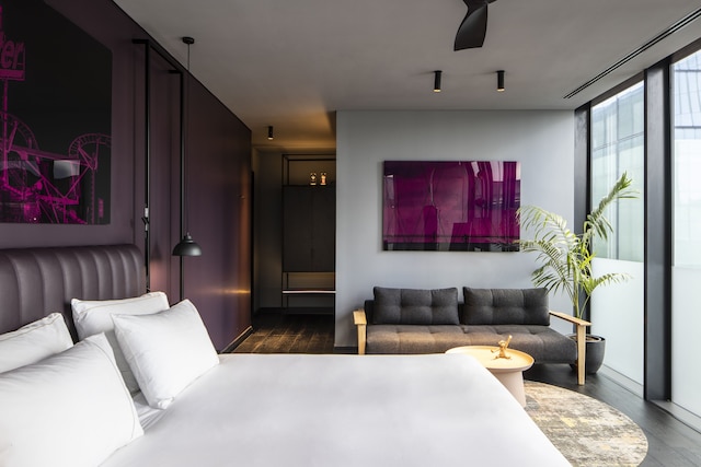 プレイ ミッドタウン