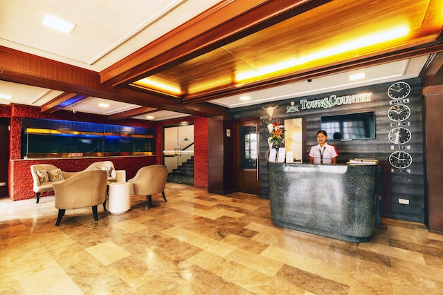 タウンアンドカントリーホテル - V. マパ