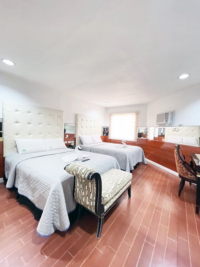 タウンアンドカントリーホテル - V. マパ