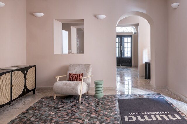 ヌマ ローマ ポルティコ