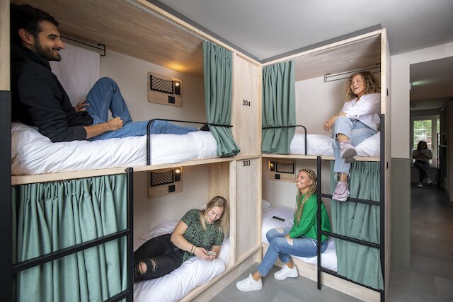 ザ・ビーホステル