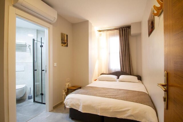 トゥルナ オテル