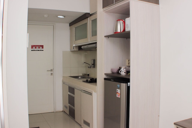 コージー アンド シンプリー スタジオ アット グランド セントラランド カラワン アパートメント