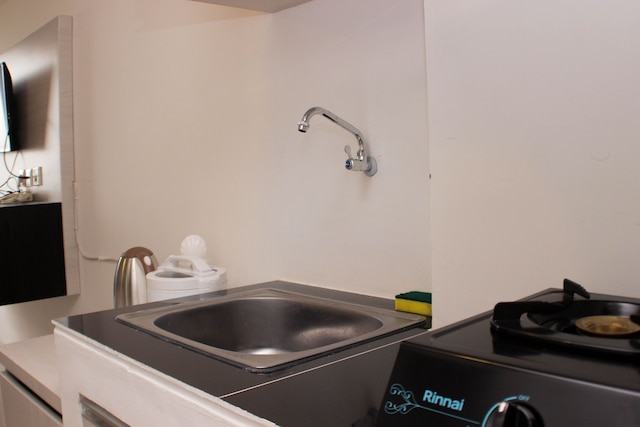 コージー リビング スタジオ アット アーバンタウン アパートメント カラワン