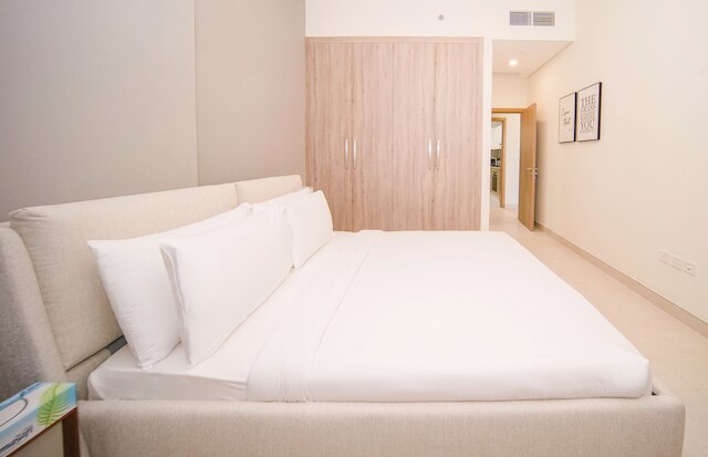 ビジネスベイ 1BR キャナルビュー ルーフトッププール - 360 バケーション