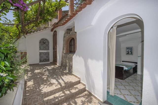 ヴィラ  イザベル イン プライアノ