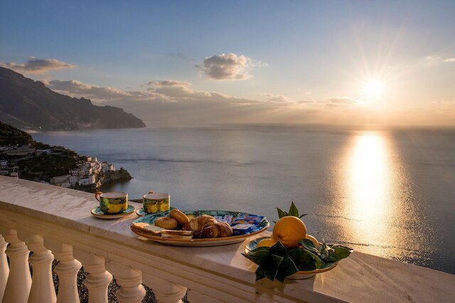 ヴィラ ジョイエッロ - シー ビュー プール ウィズ クロモセラピー