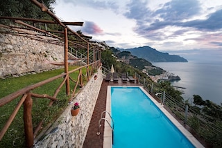 ヴィラ ジョイエッロ - シー ビュー プール ウィズ クロモセラピー