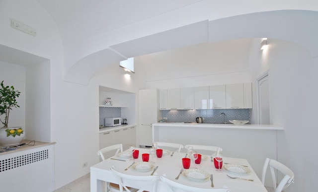 ヴィラ インペラティ - スプレンディッド ヴィラ ウィズ プライベート プール オーバールッキング ザ シー