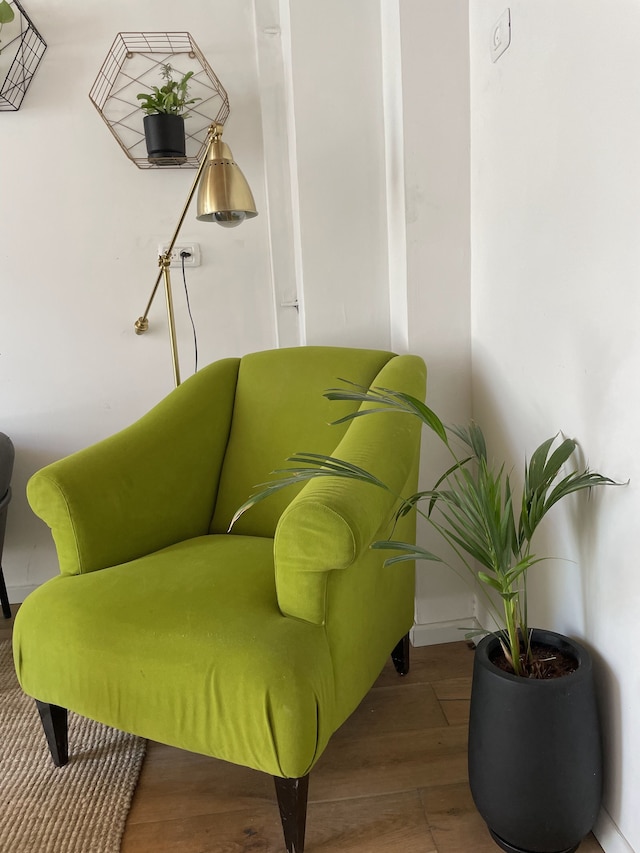 デブロックス・リビング - アルハンブラアパートメンツ