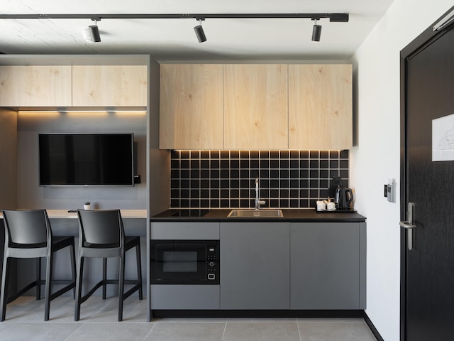 アパートスタイルホテル アダージョ マルタ セントラル