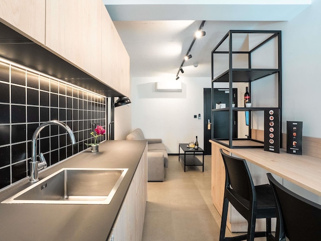 アパートスタイルホテル アダージョ マルタ セントラル