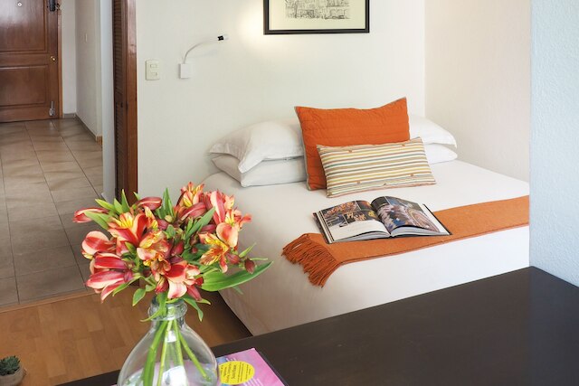 フアレス・コロリード・バイ ザ ローカルウェイ