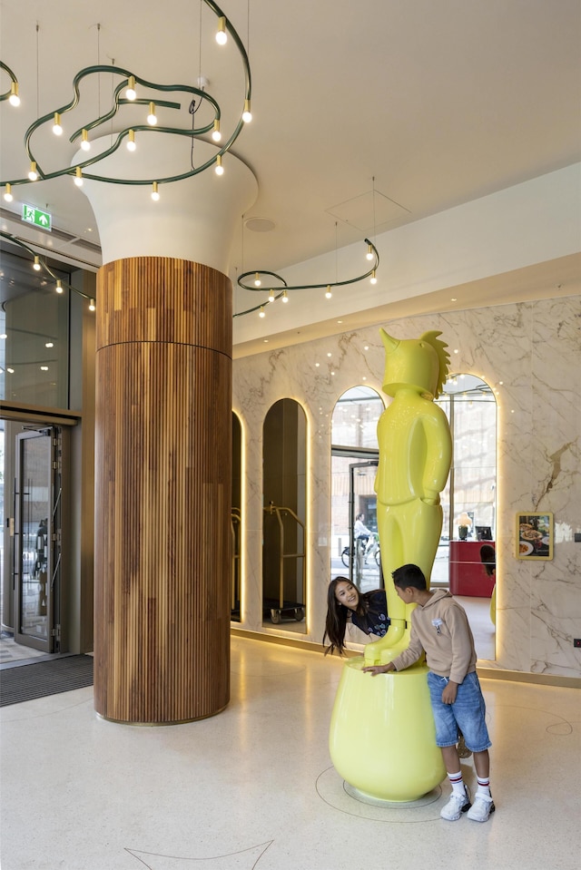 アートテル ロンドン バターシー パワー ステーション パウーッド バイ ラディソン  ホテルズ