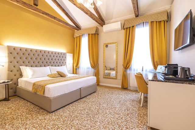 レジデンツァ・ラ・ドゥケッサ・デラックス・ルームス