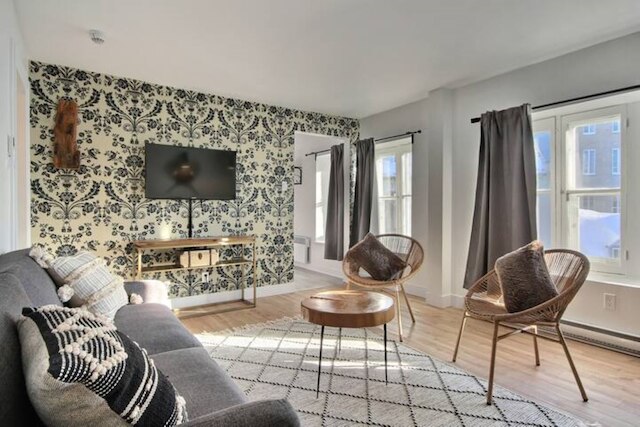 ユニーク&サニートップフロアオールドケベックジェム