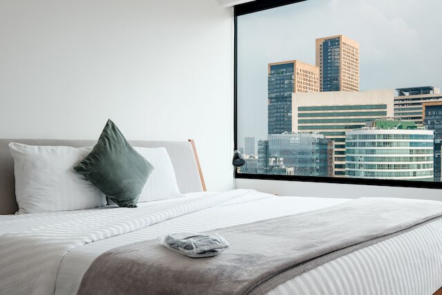 ニド アット ノイシャテル ポランコ