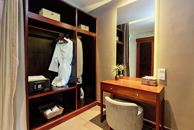 インドラ ホテル