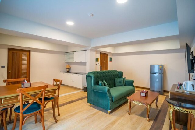 シリ ナコーンピンク チェンマイ ホテル (シャ プラス +)