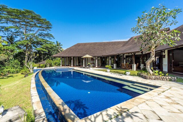 ティルタ タワール ヴィラ