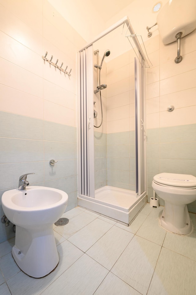 ヴィア ランツエーリ 38 イン ナポリ