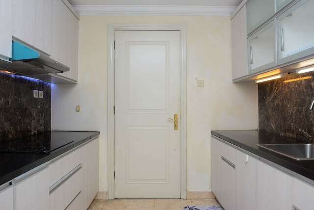 ストラテジクゥ2ベッBRム アット イスタナ サヒド スディルマン  アパートメント