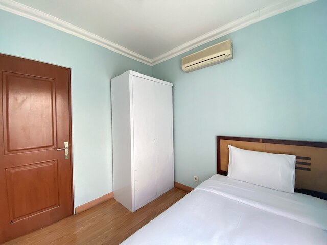 コージー ファーニッシュド 3 ベッBRム アット グランド セティアブディ  アパートメント