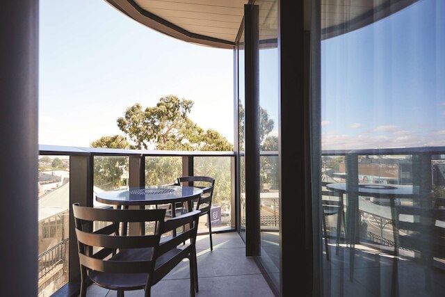 アディナ アパートメント ホテル メルボルン ペントリッジ