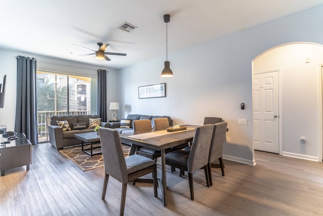 2821 ウィンザー ヒルズ