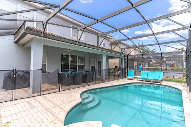 7812 ウィンザー ヒルズ