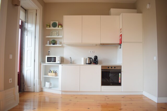 Liiiving - ヴィンテージバルコニーアパートメント