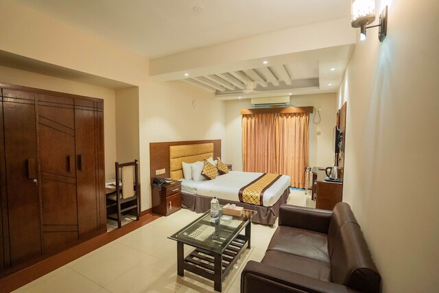 セントラルイン