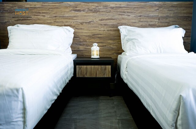 完璧なホストによるインペリオレジデンス