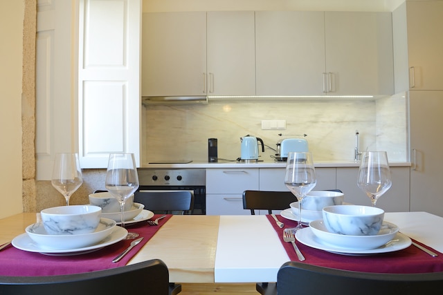 ポルトの歴史的なクレリゴスアパートメントにあるLiiiving