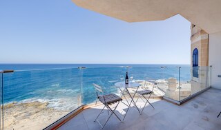 スパーブ シーフロント ファミリー  アパートメント