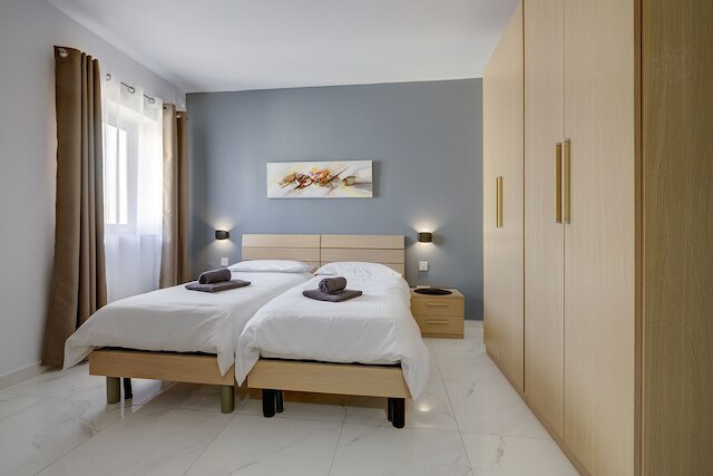 シク 2ッBRム ペントハウス ステップス フロム ザ プロムナード