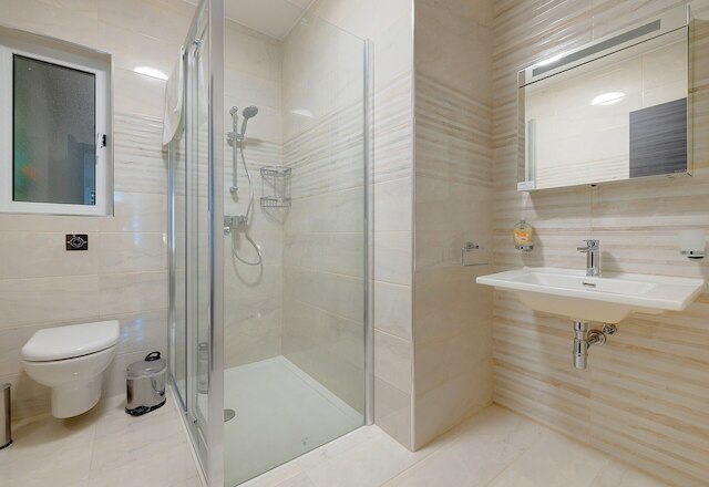 シク 2ベッドルーム  アパートメントアイデール ロケーション