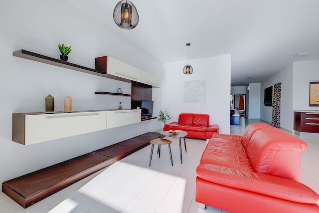 マーベラス  アパートメント ウィズ バレッタ アンド ハーバー ビューズ