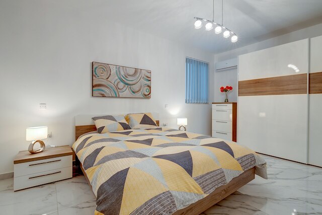 コージー  アパートメント ステップス トゥ セント ジョージズ ベイ