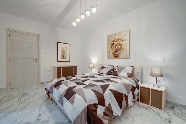 コージー  アパートメント ステップス トゥ セント ジョージズ ベイ