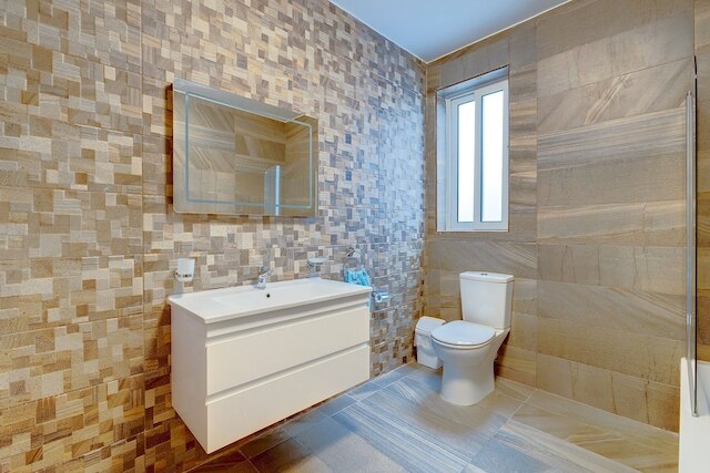 モダン 2 ベッドルーム アパートメント イン セントラル セント ジュリアンズ