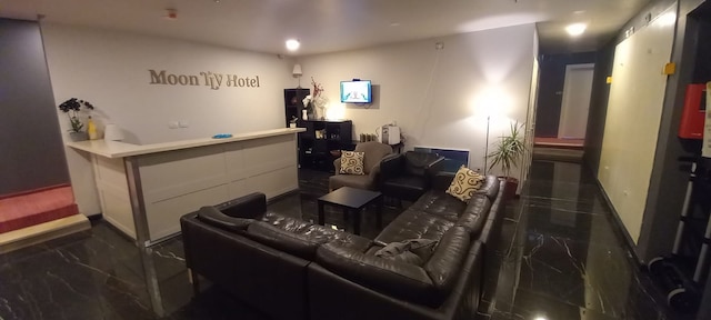 ムーン TLV - 4階