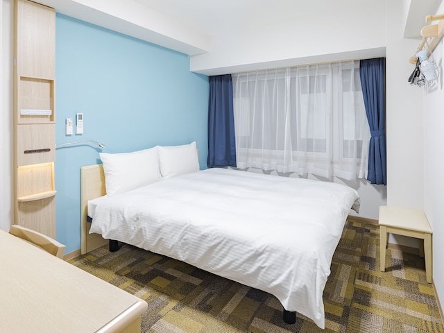 東横 INN 京都二条城南