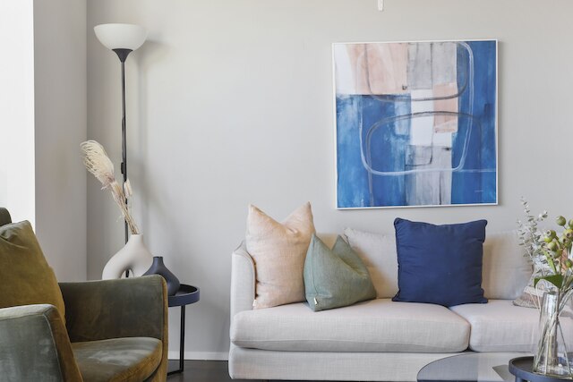 CBDの愛らしい温かいワンベッドルーム